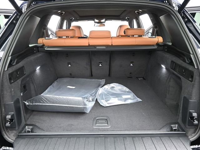New 2026 BMW X5 M60i w/ Executive Package AWD/4WD image 17
