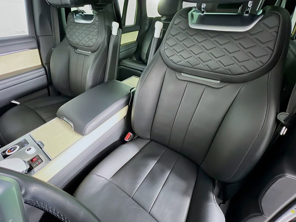 Used 2023 Land Rover Range Rover SV image 22