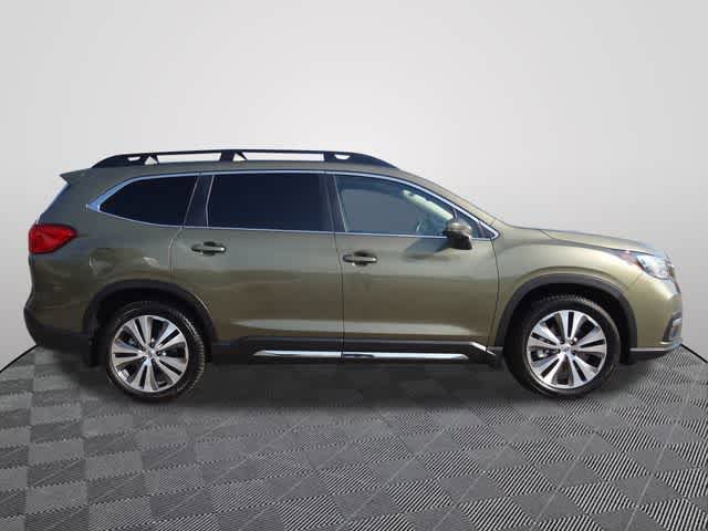 Used 2022 Subaru Ascent Limited w/ Technology Package AWD/4WD image 4