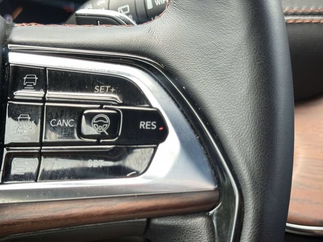 Used 2025 Jeep Grand Cherokee Summit w/ Obsidian Package AWD/4WD image 52