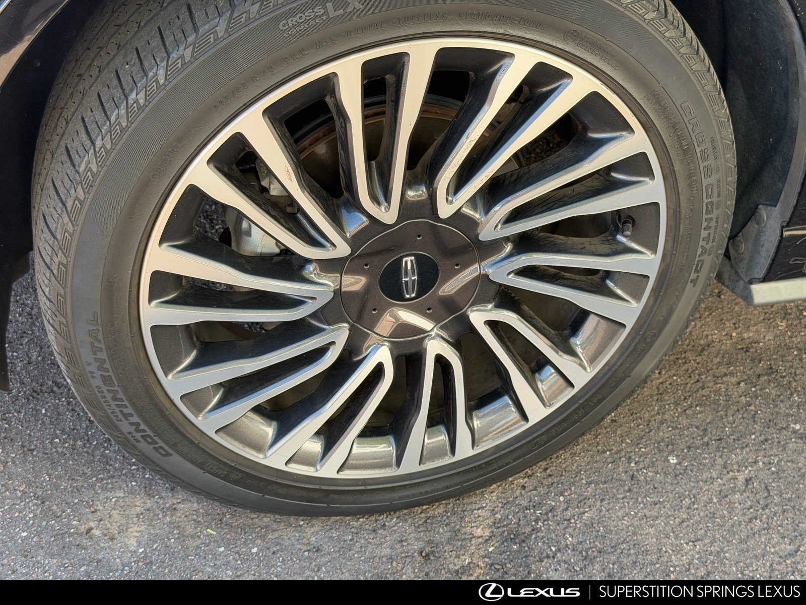 Used 2022 Lincoln Corsair Reserve w/ Equipment Group 201A AWD/4WD image 9