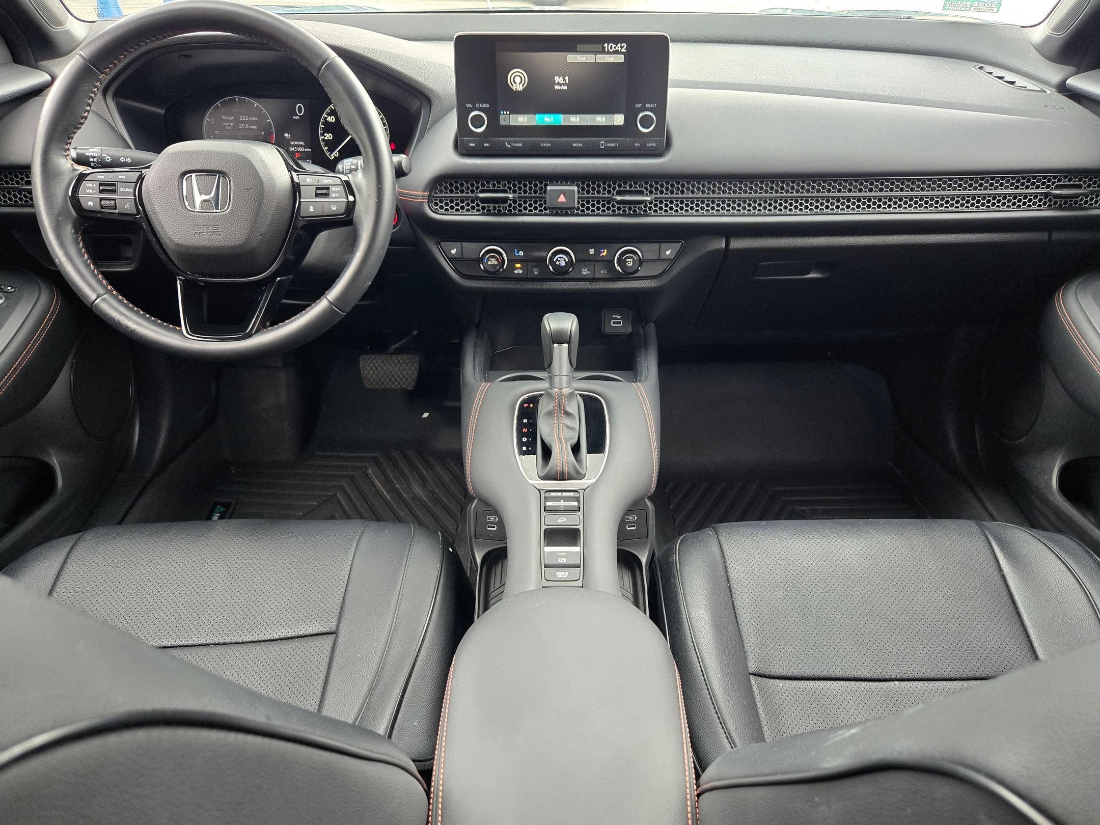 Used 2025 Honda HR-V Sport image 16