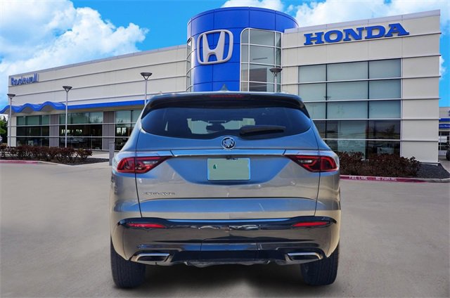 Used 2023 Buick Enclave Essence w/ Experience Buick Package image 5