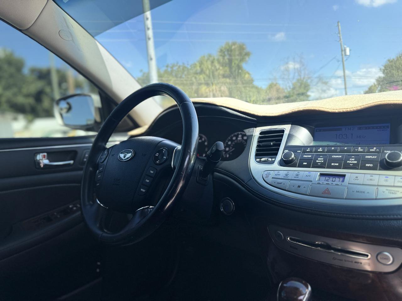 Used 2009 Hyundai Genesis 3.8 w/ Premium Plus Pkg 3 RWD image 18