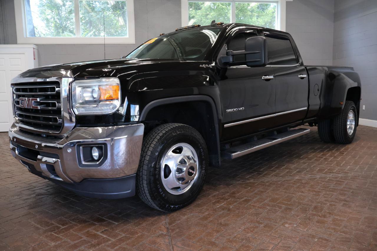 Used 2015 GMC Sierra 3500 SLT w/ Duramax Plus Package AWD/4WD image 4
