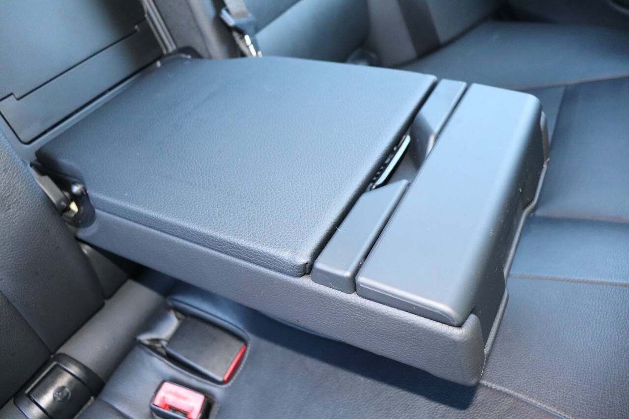 Used 2014 BMW 535d Sedan RWD image 40
