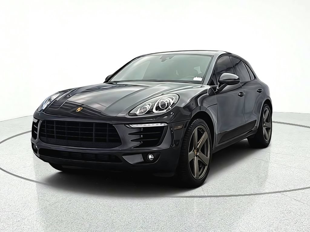 Used 2018 Porsche Macan Sport Edition AWD/4WD image 2
