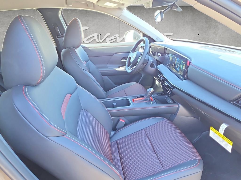 New 2026 Nissan Kicks SR w/ Cold Weather Package image 24