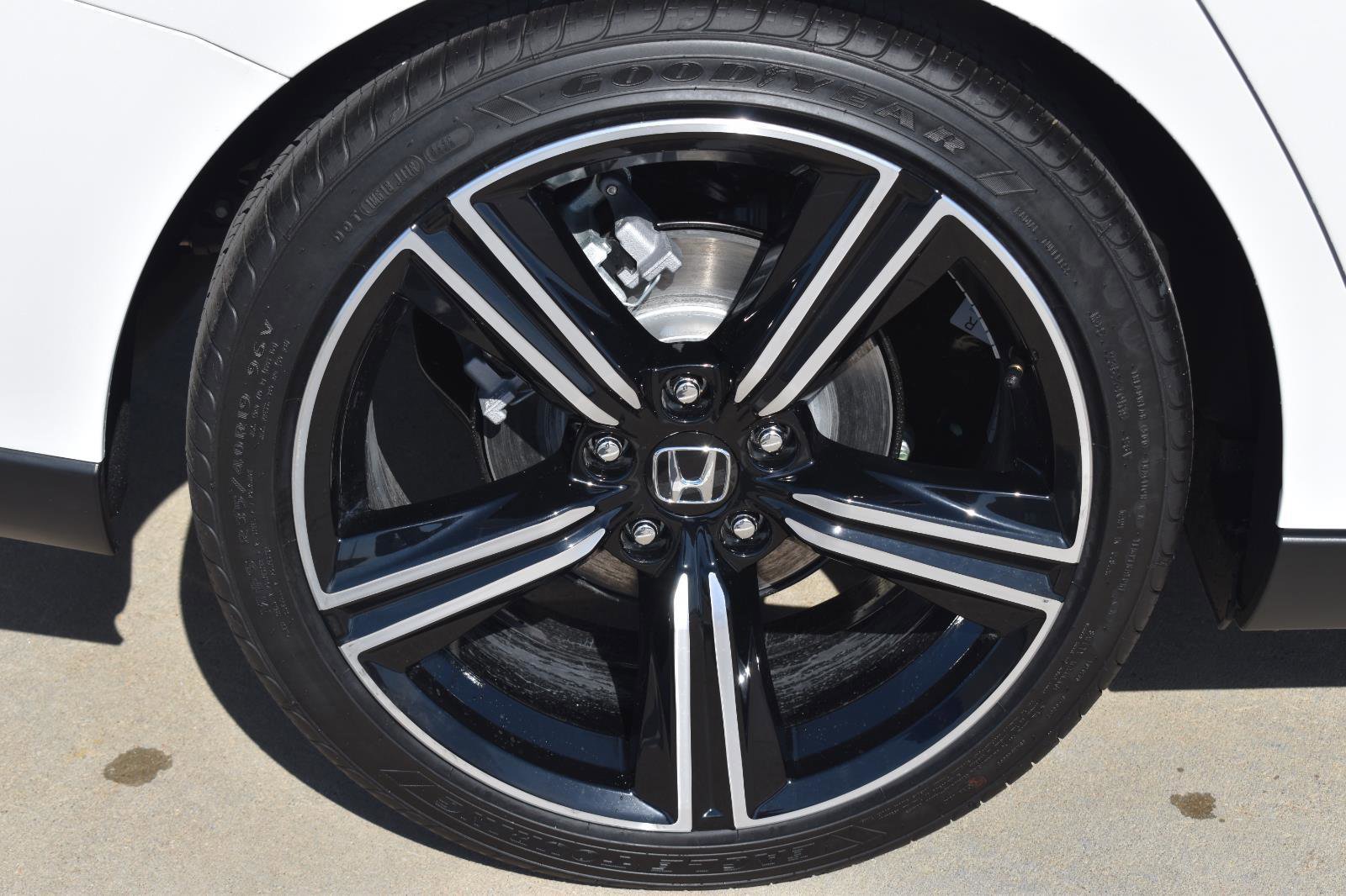 New 2025 Honda Accord Sport image 12