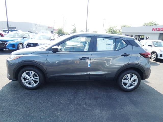 New 2025 Nissan Kicks Play S image 6
