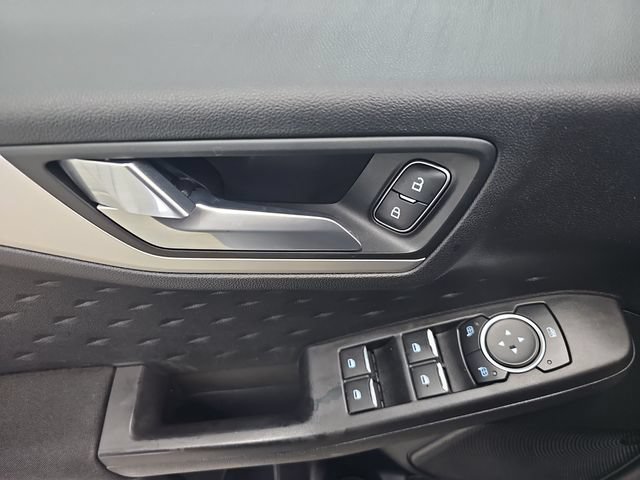 Used 2020 Ford Escape SE AWD/4WD image 11