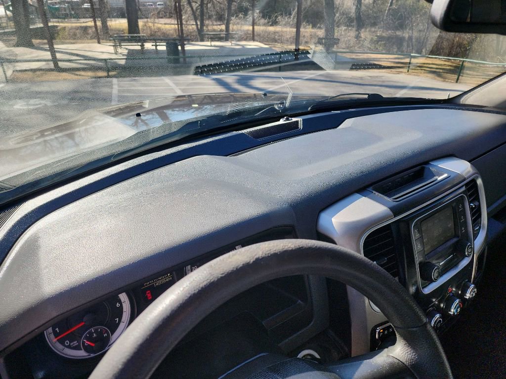 Used 2014 RAM 1500 Classic SLT image 21