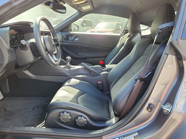 Used 2025 Nissan Z Performance w/ Floor Mat Package RWD image 11