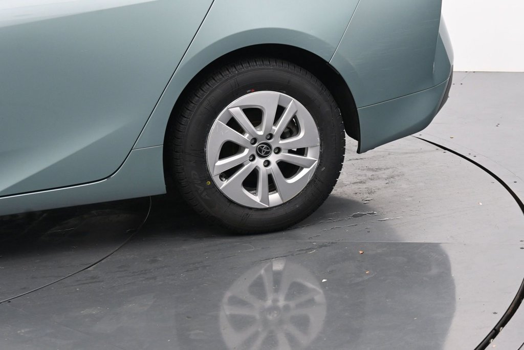 Used 2017 Toyota Prius Two FWD image 13