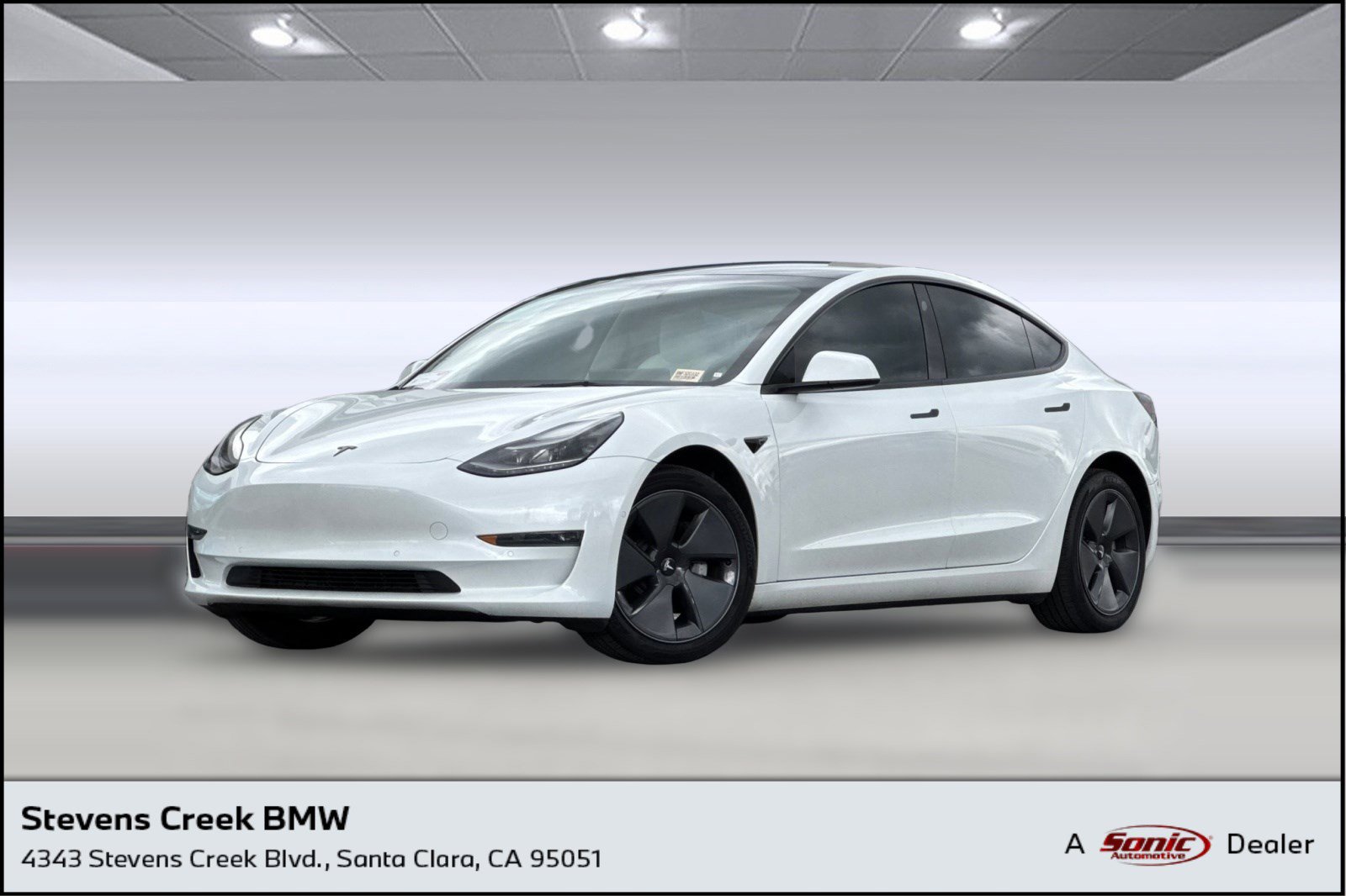 Used 2022 Tesla Model 3 Long Range image 1