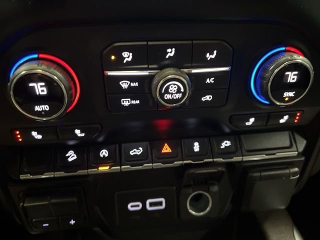 Used 2020 Chevrolet Silverado 1500 RST AWD/4WD image 41