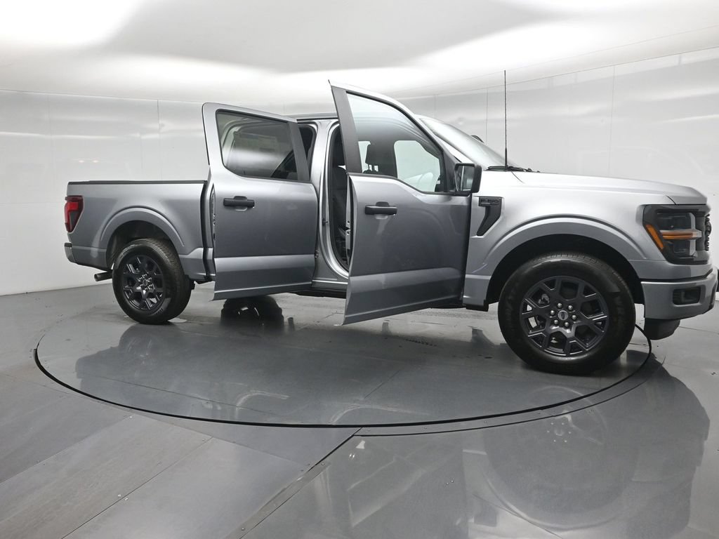 New 2026 Ford F150 STX w/ Equipment Group 200A RWD image 31