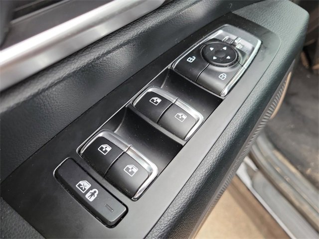 Certified 2025 Kia Telluride LX image 12