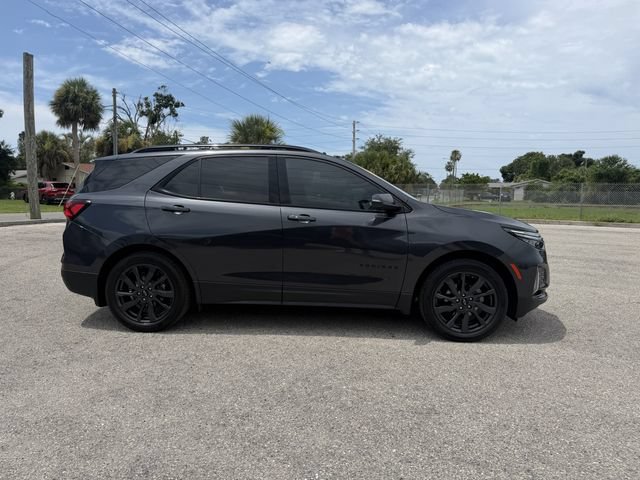Used 2023 Chevrolet Equinox RS w/ RS Leather Package FWD image 3