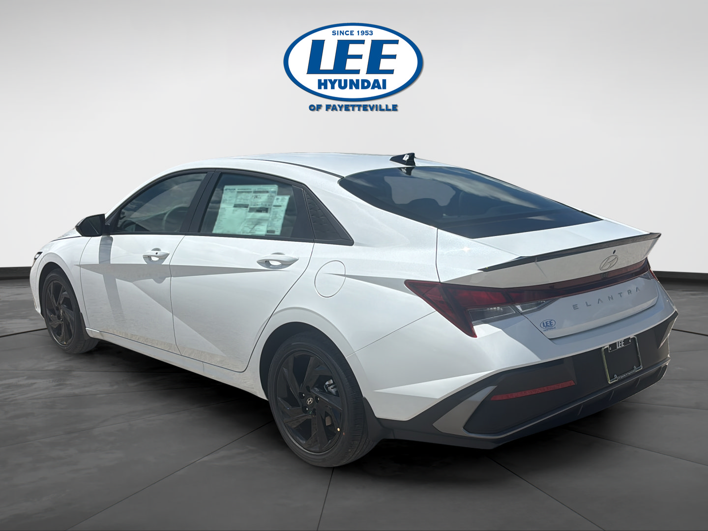 New 2026 Hyundai Elantra SEL Sport FWD image 5