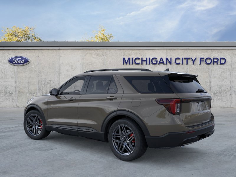 New 2026 Ford Explorer ST-Line w/ ST-Line Street Pack AWD/4WD image 4