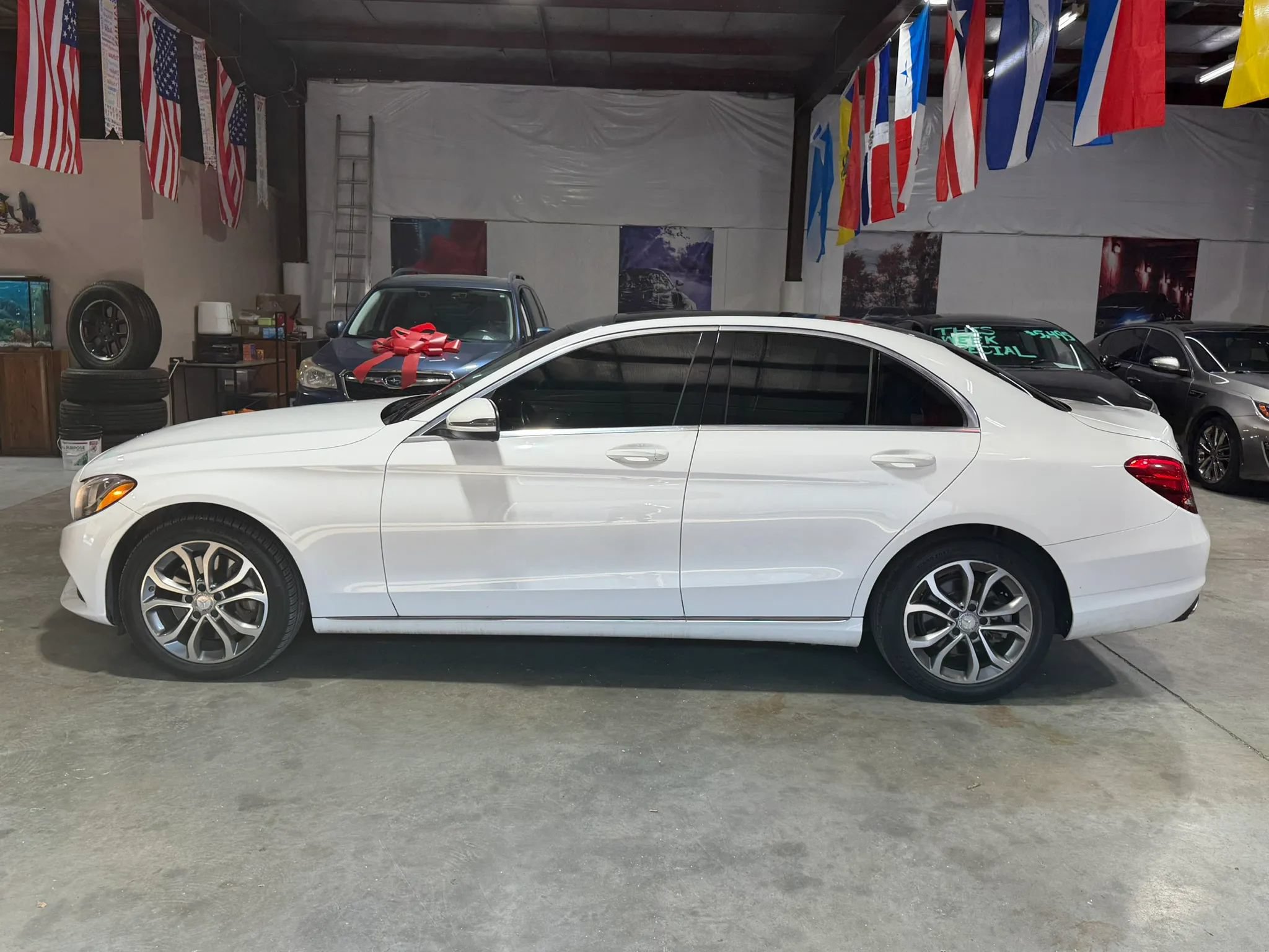 Used 2016 Mercedes-Benz C 300 4MATIC Sedan w/ Multimedia Package image 4