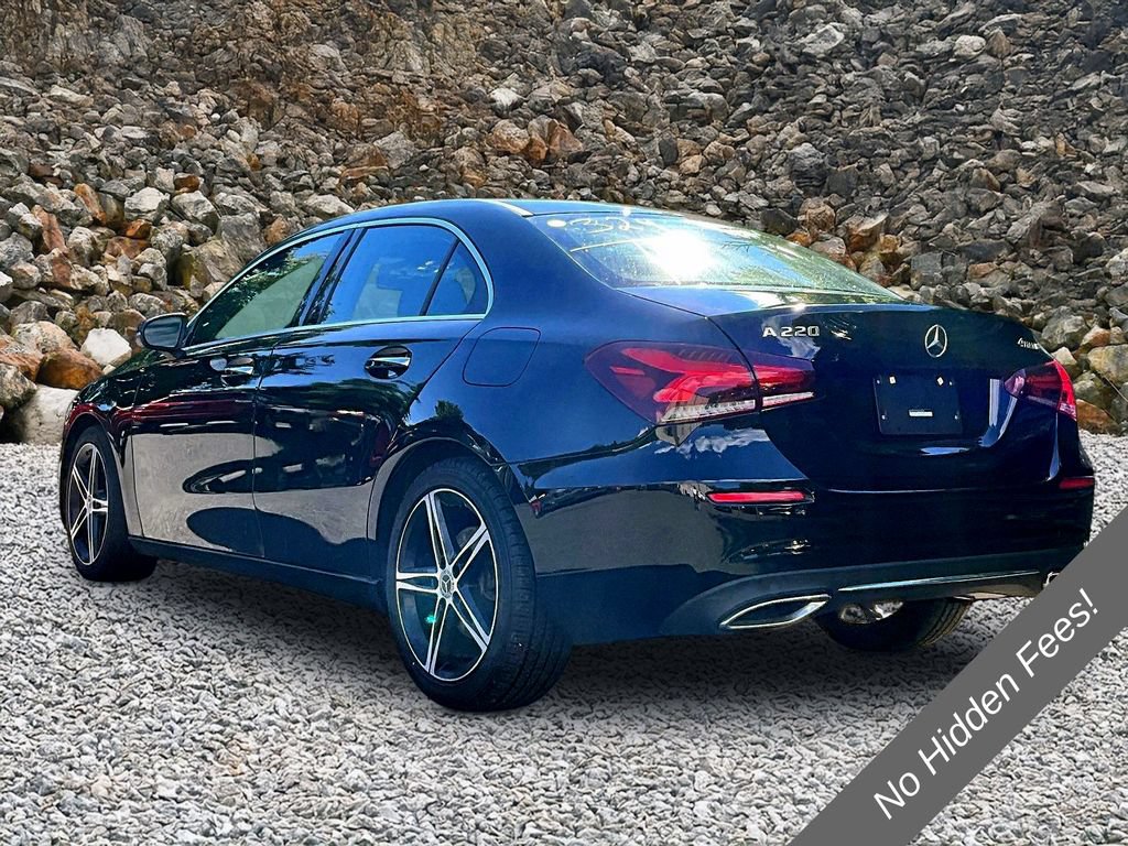 Used 2021 Mercedes-Benz A 220 4MATIC w/ Premium Package image 10