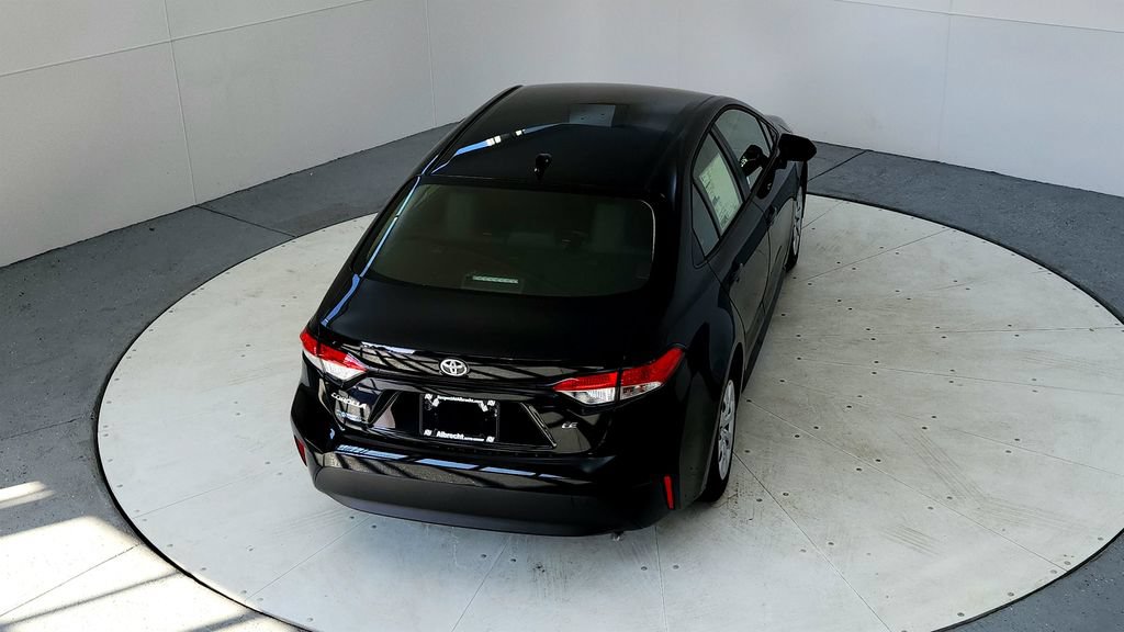 Certified 2023 Toyota Corolla LE w/ Carpet Mat Package (TMS) FWD image 18