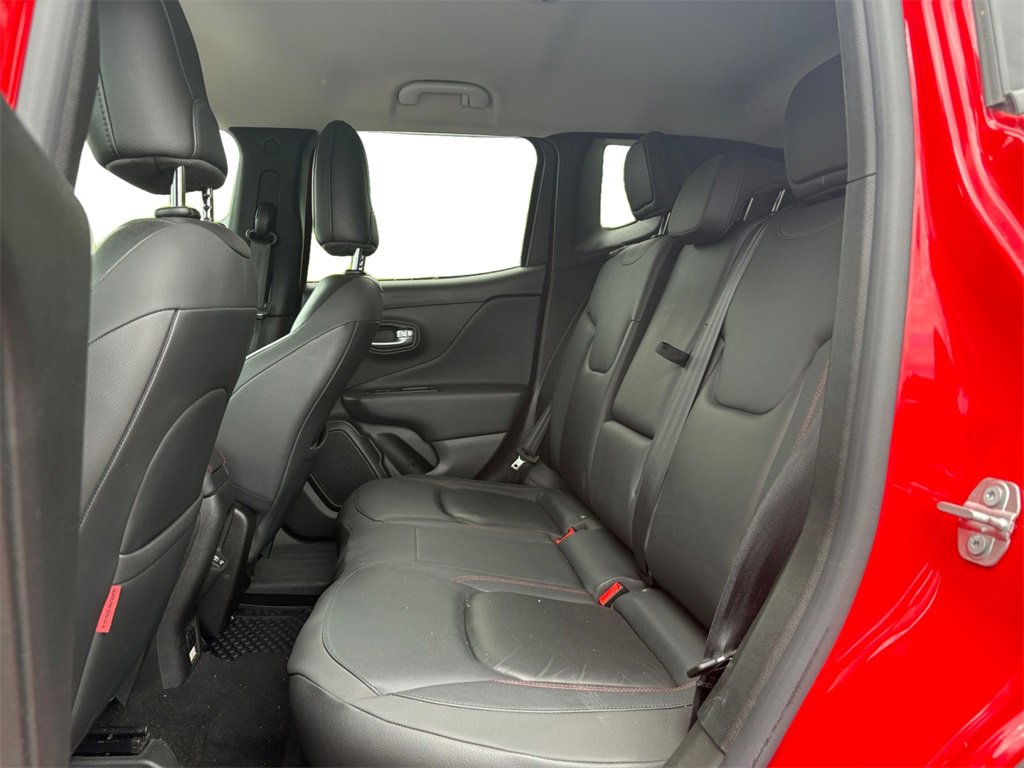 Certified 2021 Jeep Renegade Trailhawk image 14