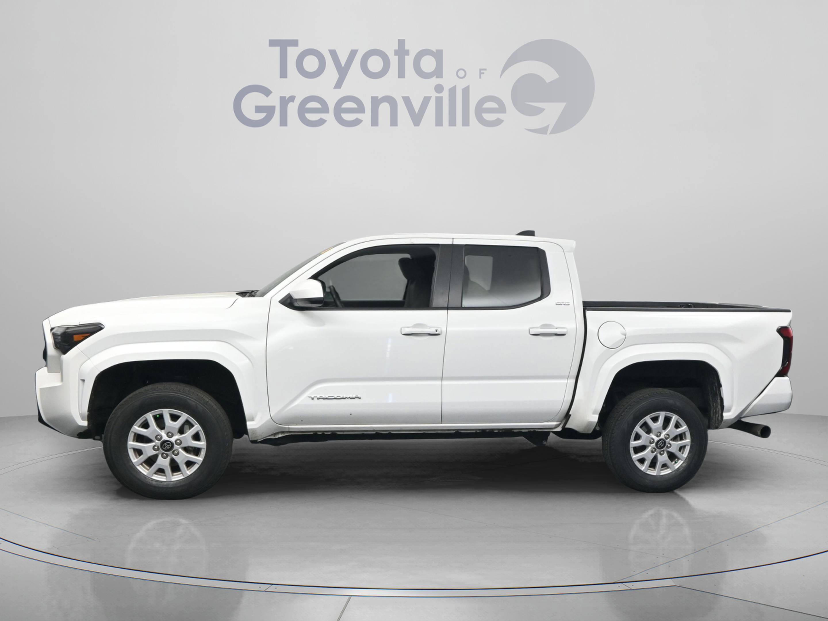 Certified 2024 Toyota Tacoma SR5 RWD image 5