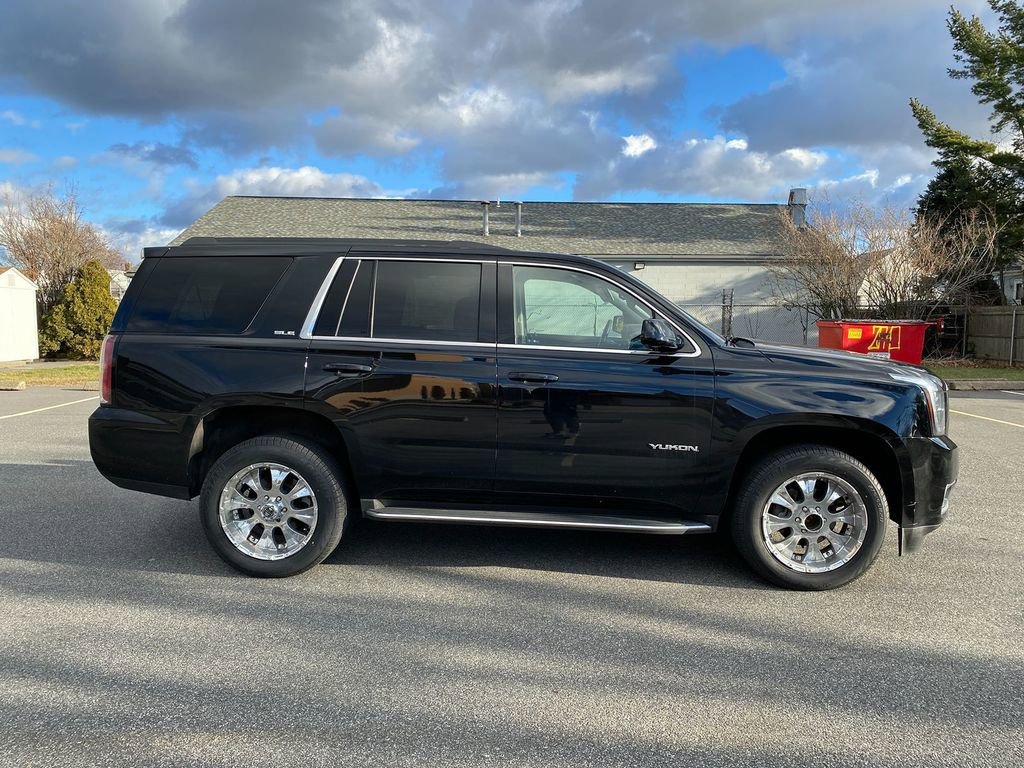 Used 2018 GMC Yukon SLE image 4