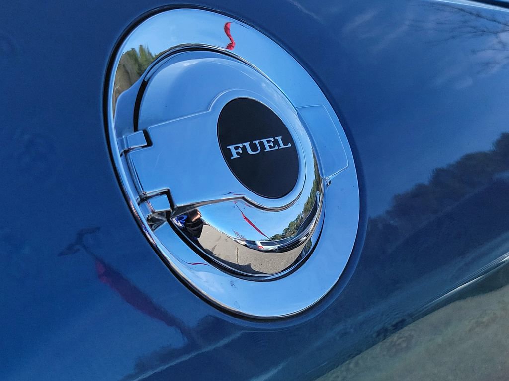 Used 2020 Dodge Challenger SXT image 24