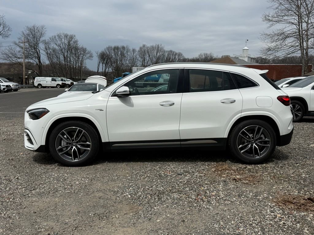 New 2026 Mercedes-Benz GLA 35 AMG 4MATIC image 4