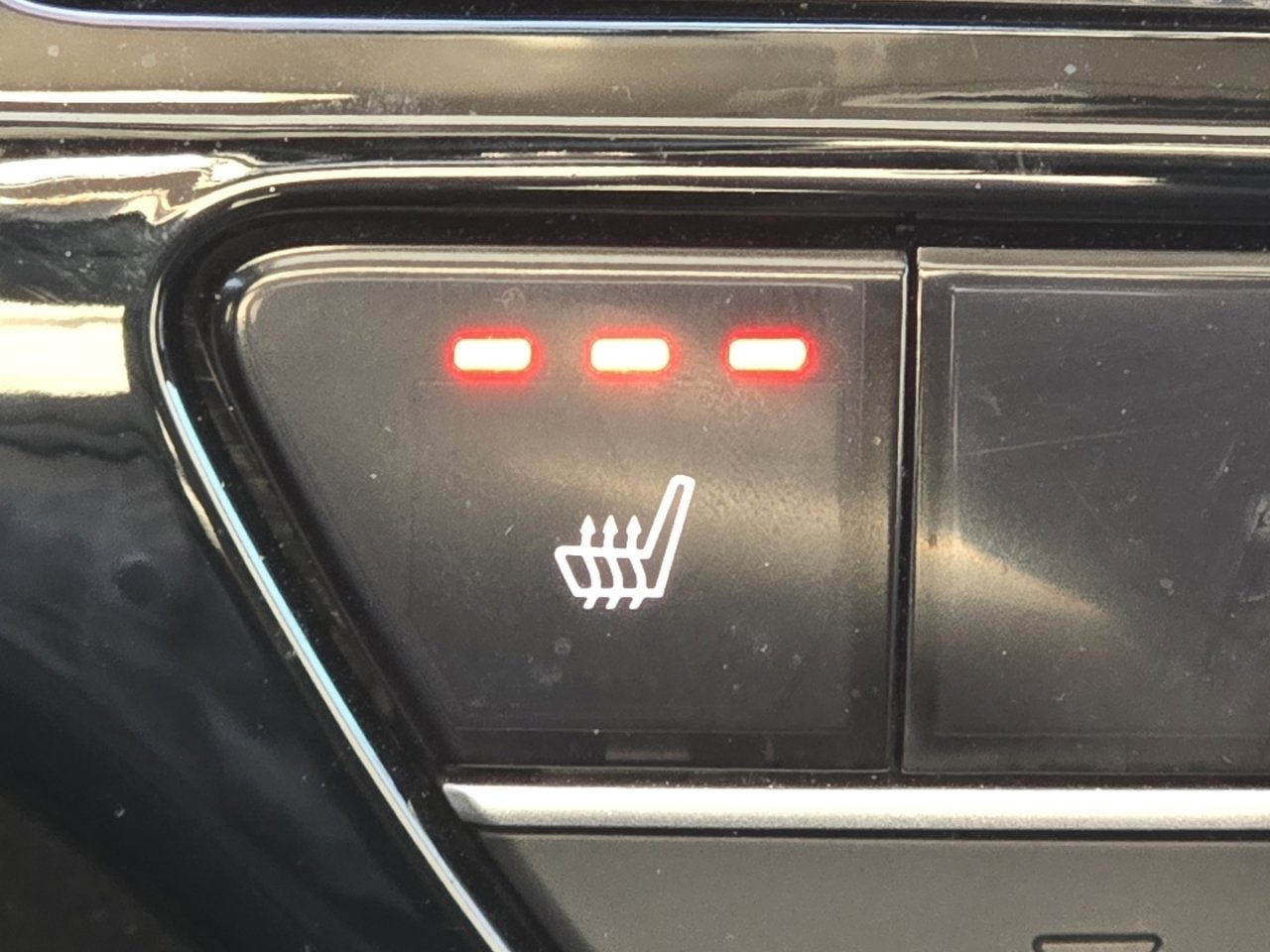 Certified 2024 Honda CR-V EX-L image 8