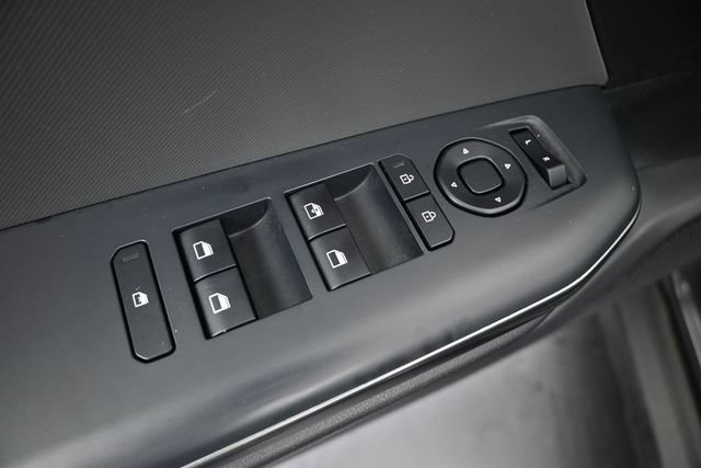 Used 2025 Kia K4 FWD image 13