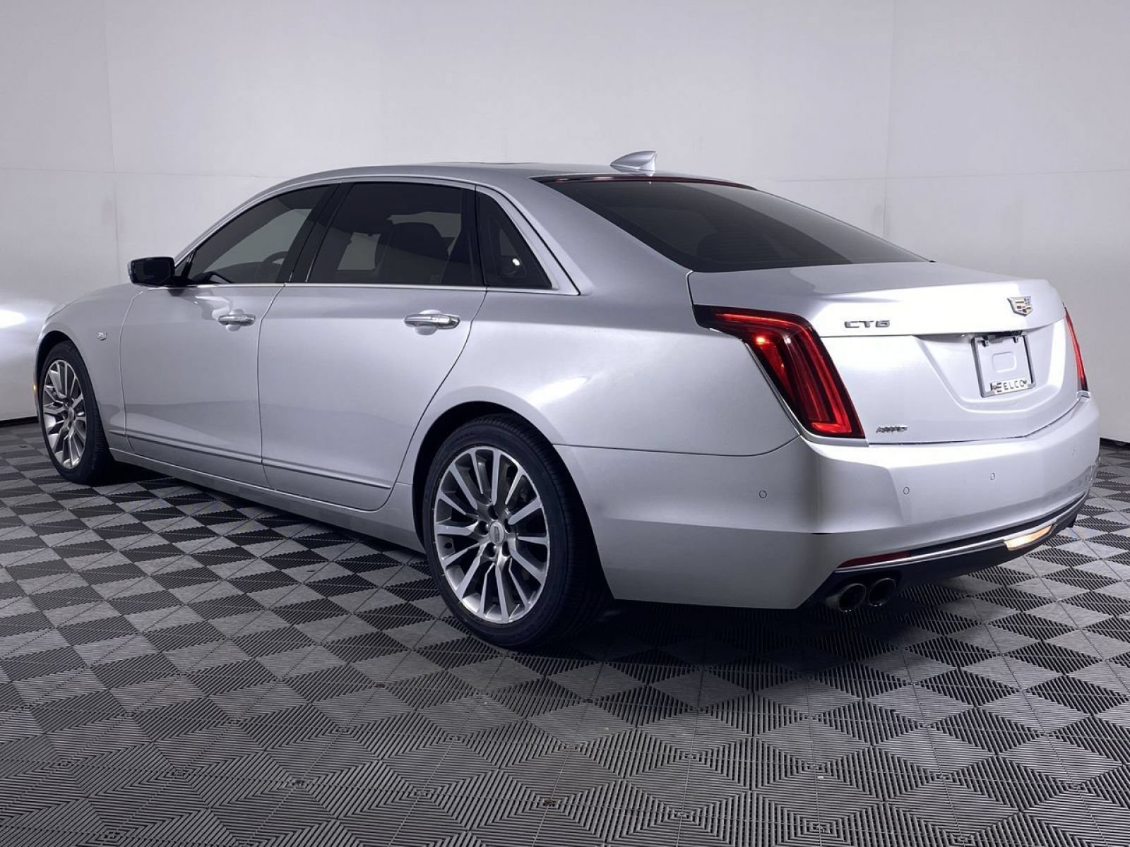 Certified 2017 Cadillac CT6 Premium Luxury w/ Comfort Package AWD/4WD image 19