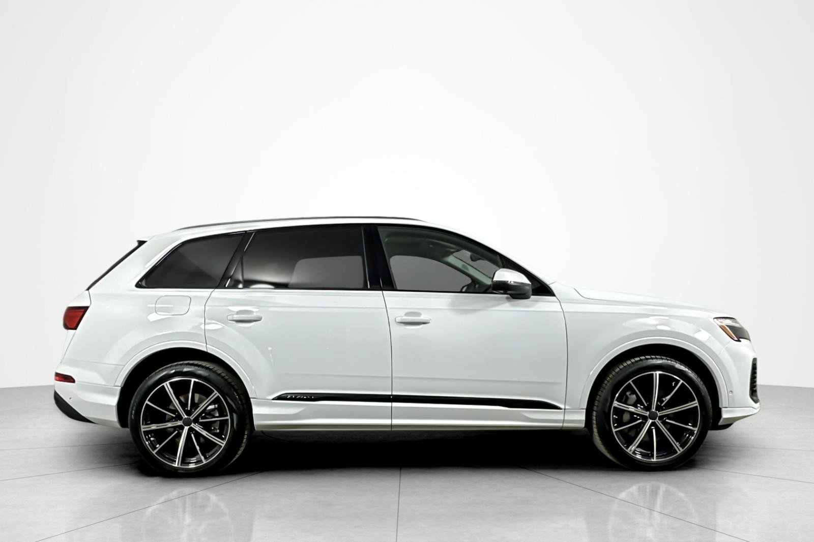 New 2026 Audi Q7 2.0T Premium Plus AWD/4WD image 7