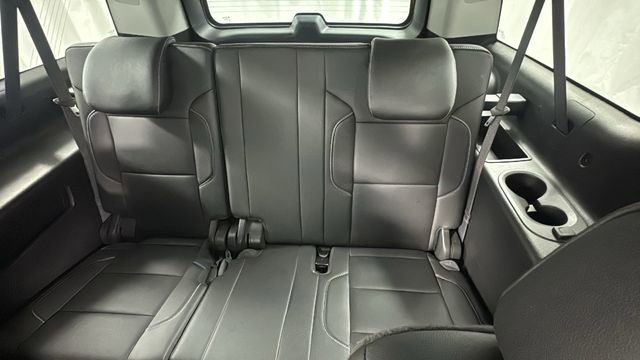 Used 2019 Chevrolet Suburban Premier image 15