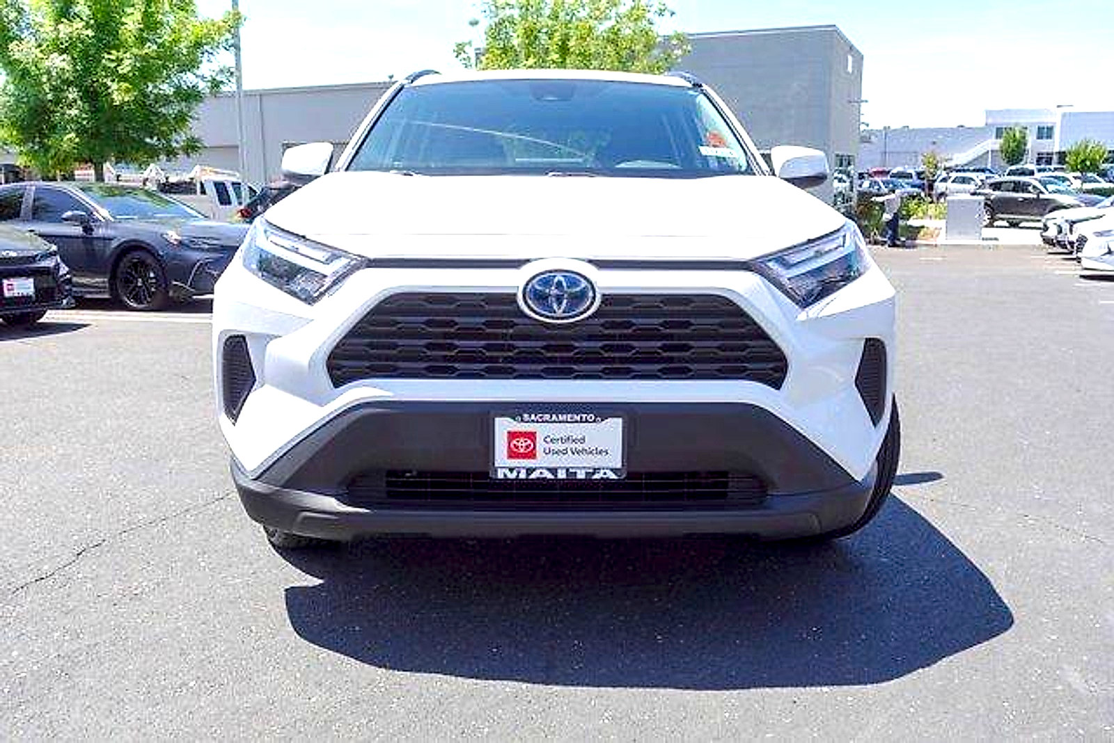 Certified 2024 Toyota RAV4 LE AWD/4WD image 3