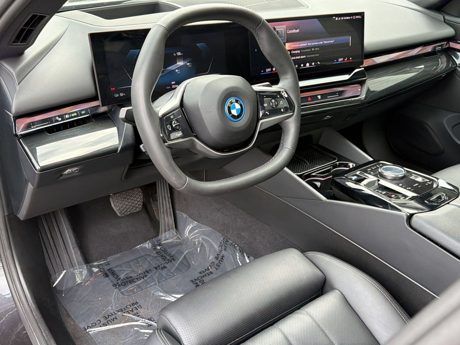 Certified 2024 BMW i5 eDrive40i w/ Premium Package RWD image 4
