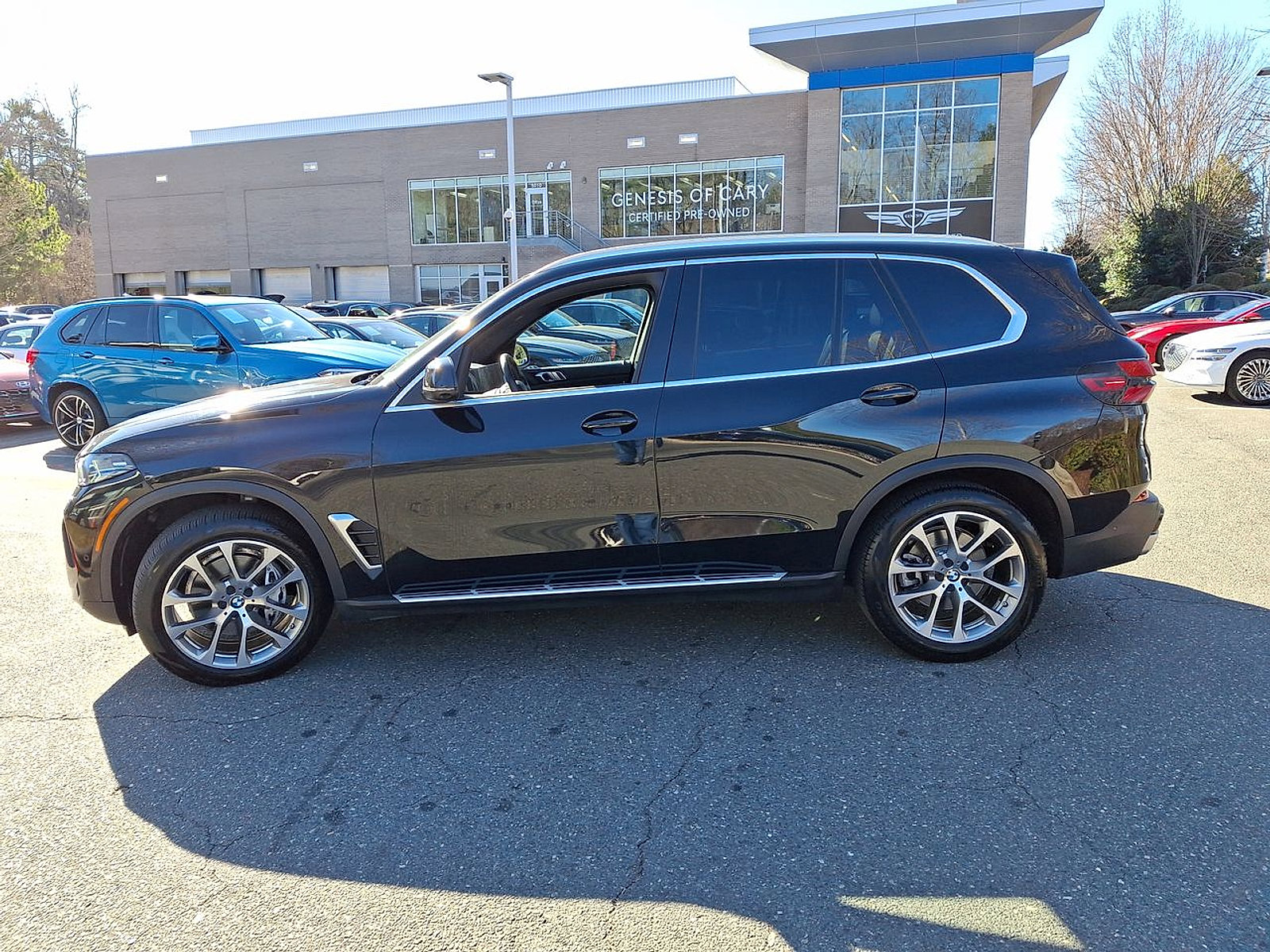 Used 2024 BMW X5 xDrive40i image 5