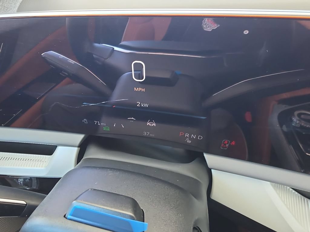 Used 2026 Cadillac Optiq Luxury 2 RWD image 12