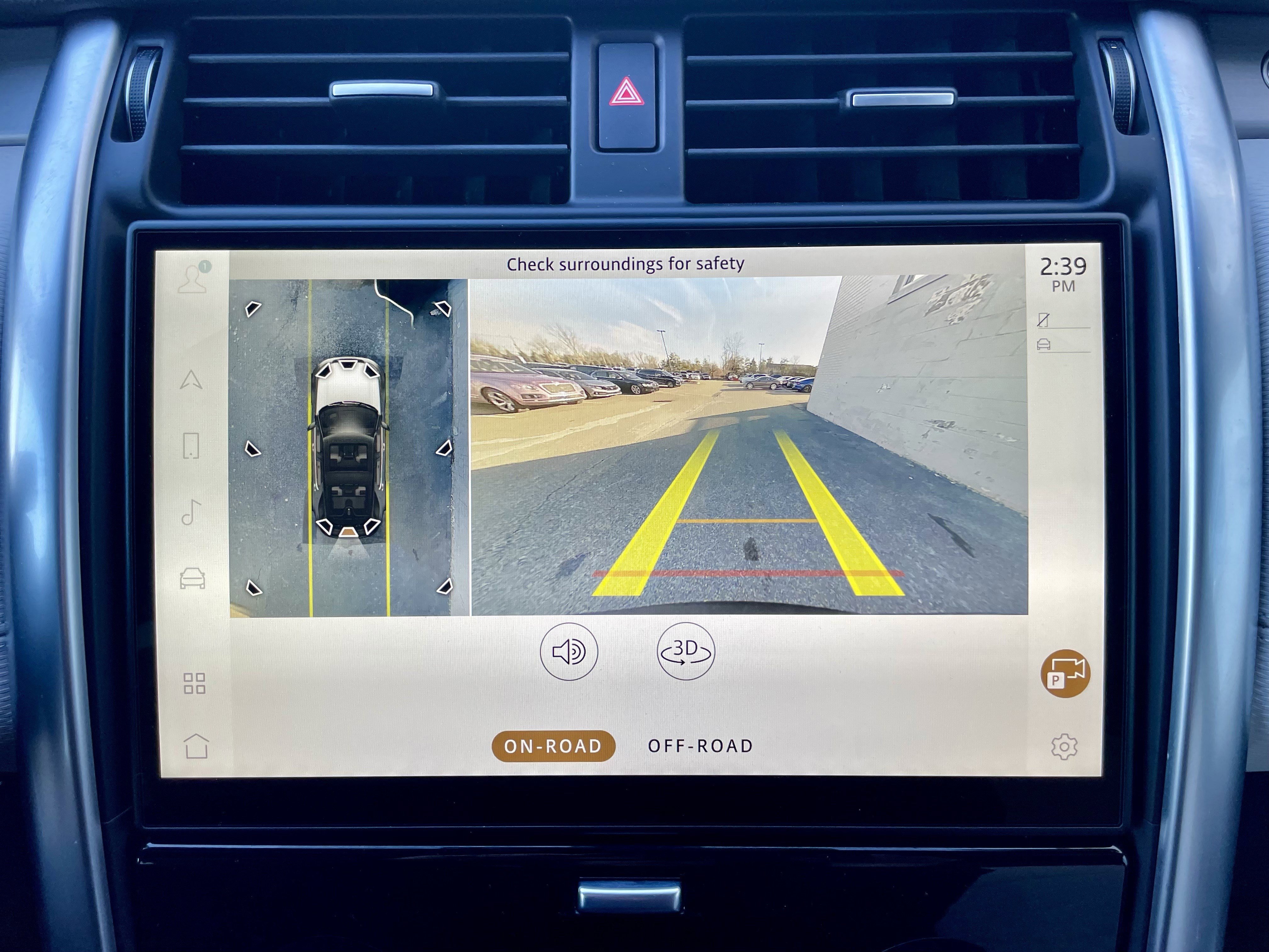 Certified 2024 Land Rover Discovery Dynamic SE image 28