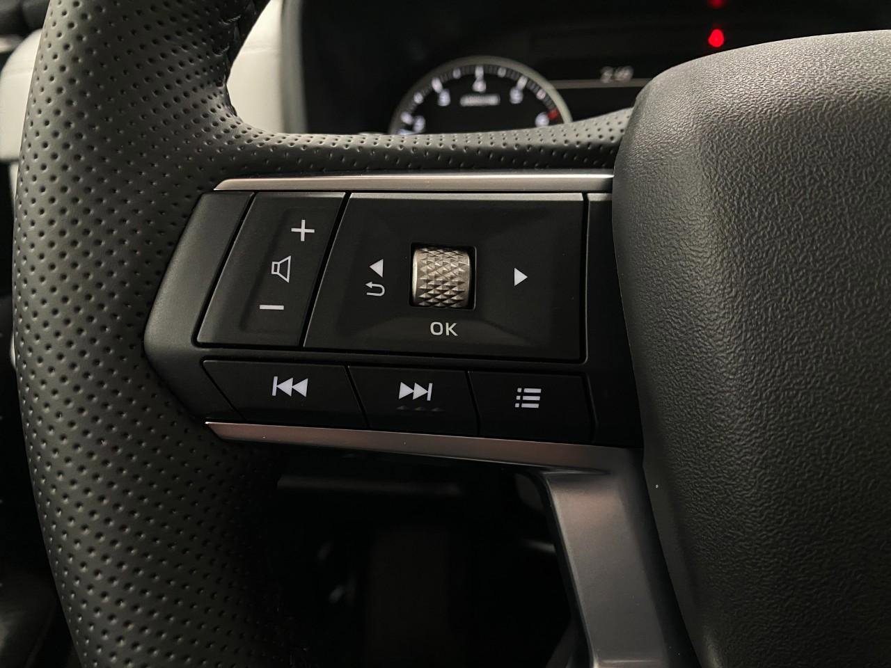 New 2026 Mitsubishi Outlander SE AWD/4WD image 16