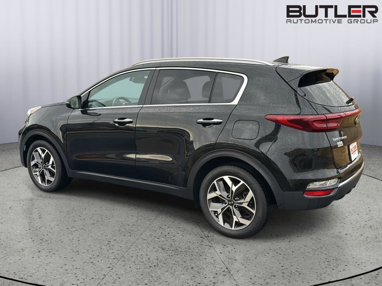Used 2021 Kia Sportage EX image 3