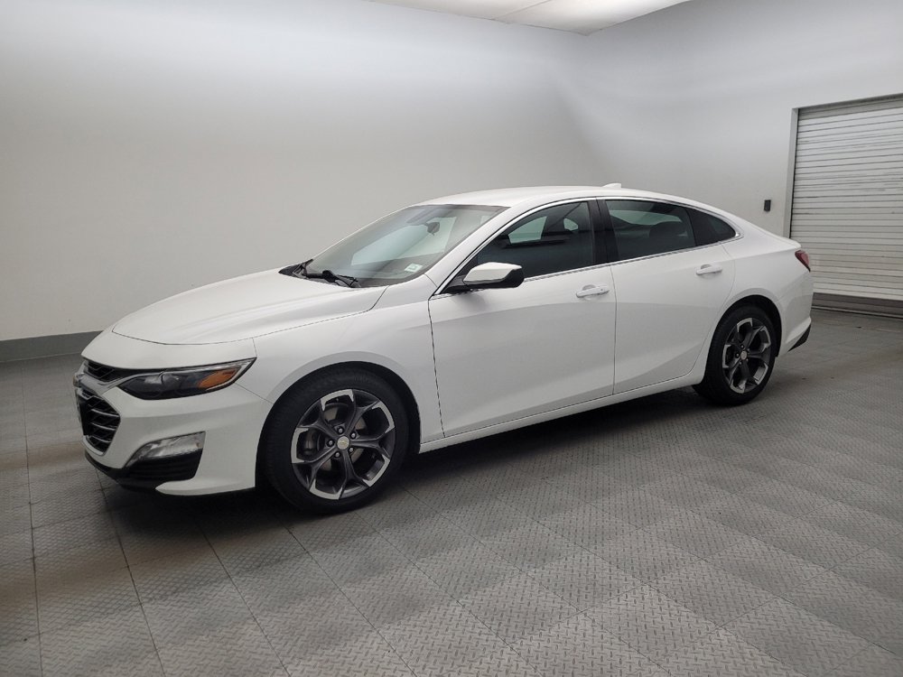 Used 2022 Chevrolet Malibu LT FWD image 2