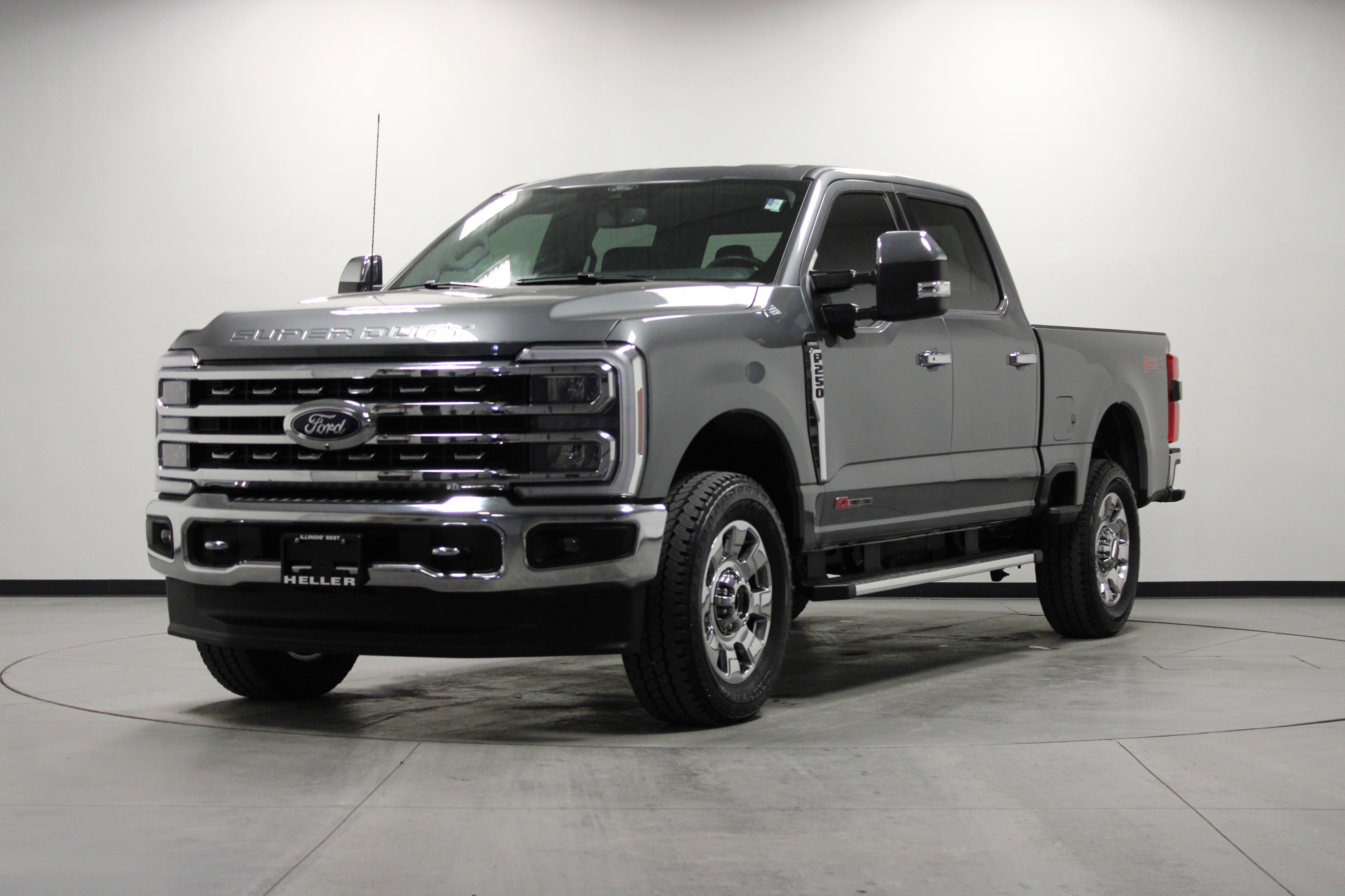 Used 2024 Ford F250 Lariat w/ Chrome Package image 8