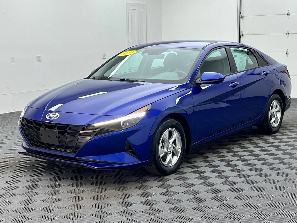 Used 2023 Hyundai Elantra SE FWD image 12