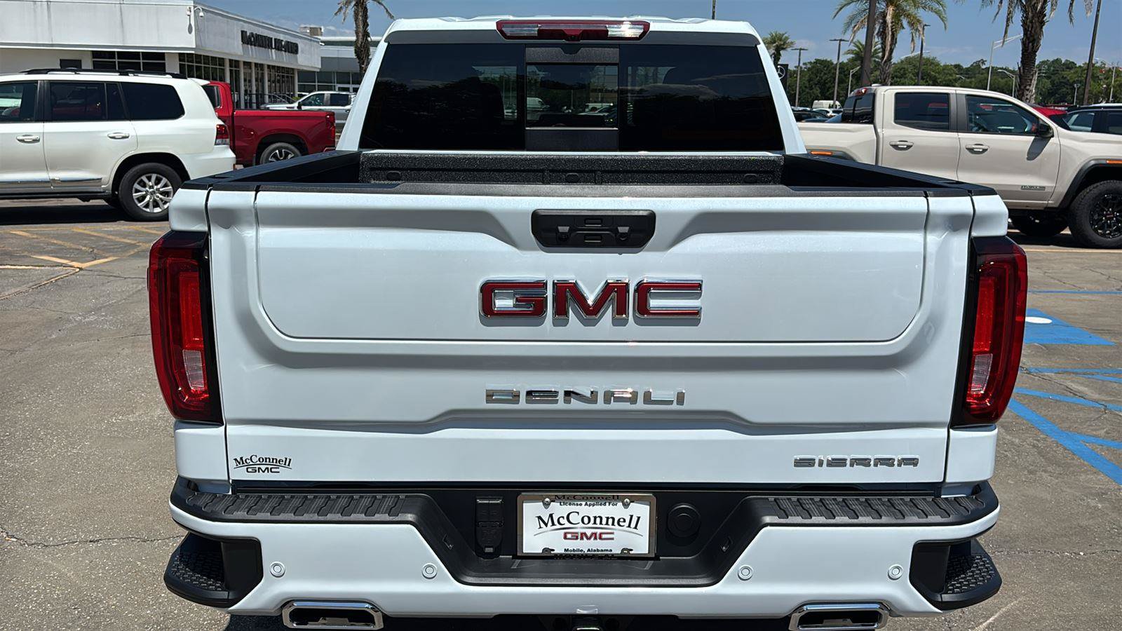 New 2026 GMC Sierra 1500 Denali AWD/4WD image 6
