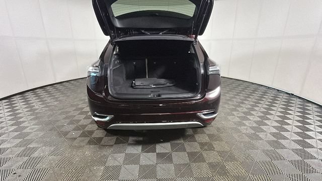 Used 2023 Buick Envision Avenir AWD/4WD image 27